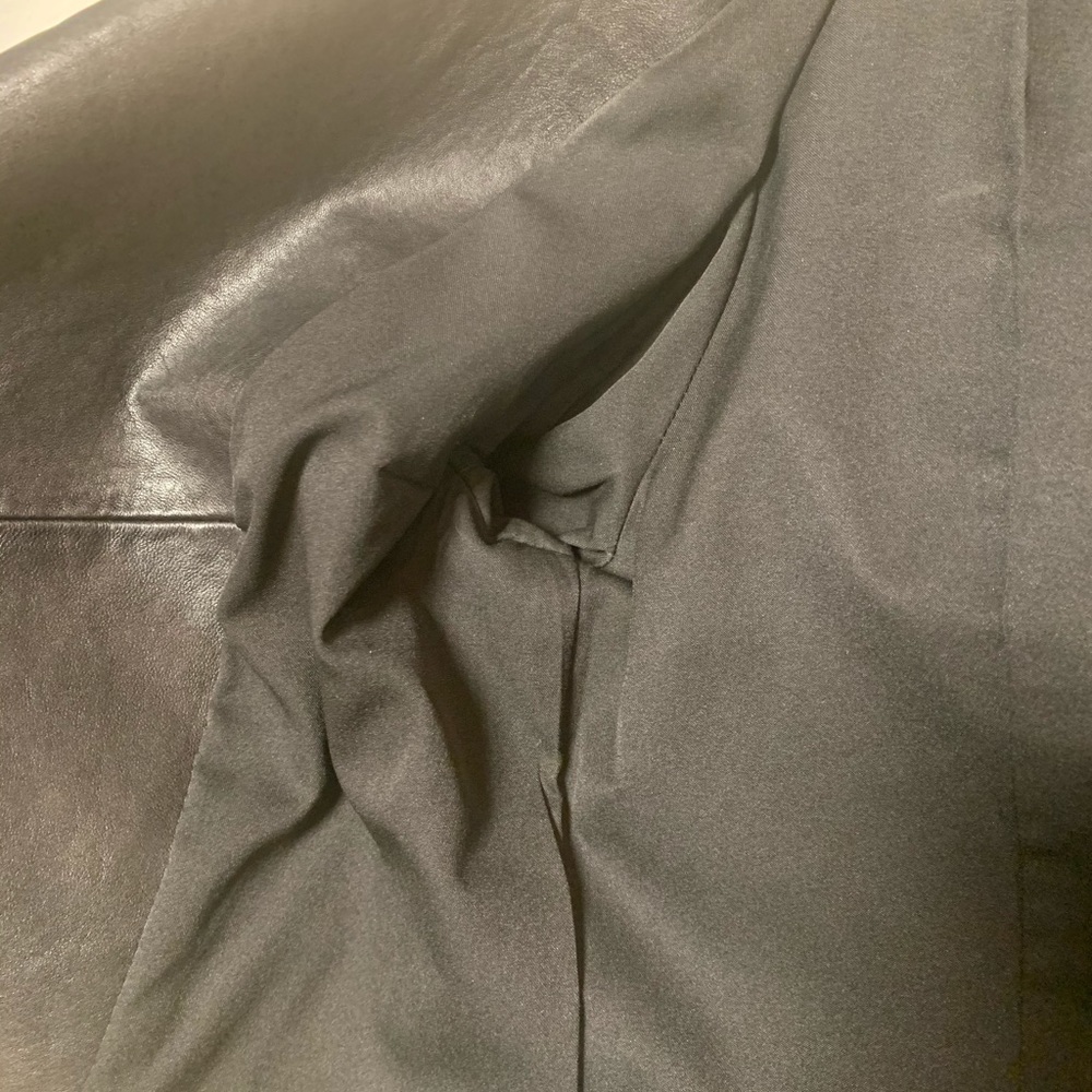 Mackage Black Leather Jacket - Picture 4 of 8